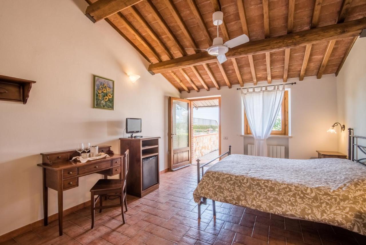 Agriturismo Amina, Winery & Hiking Vagliagli エクステリア 写真