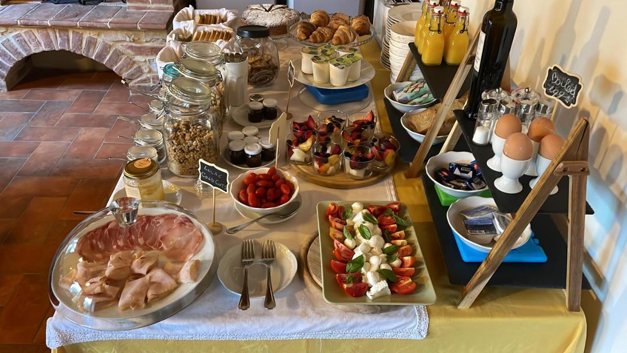 Agriturismo Amina, Winery & Hiking Vagliagli エクステリア 写真