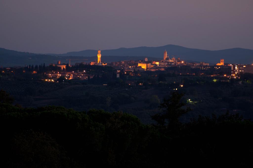 Agriturismo Amina, Winery & Hiking Vagliagli エクステリア 写真