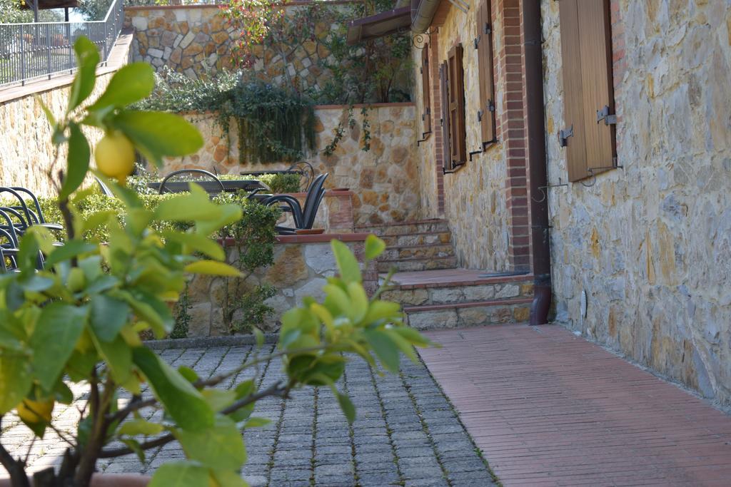 Agriturismo Amina, Winery & Hiking Vagliagli エクステリア 写真